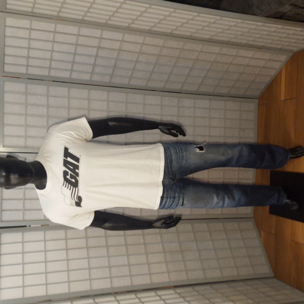 Cat t-shirt